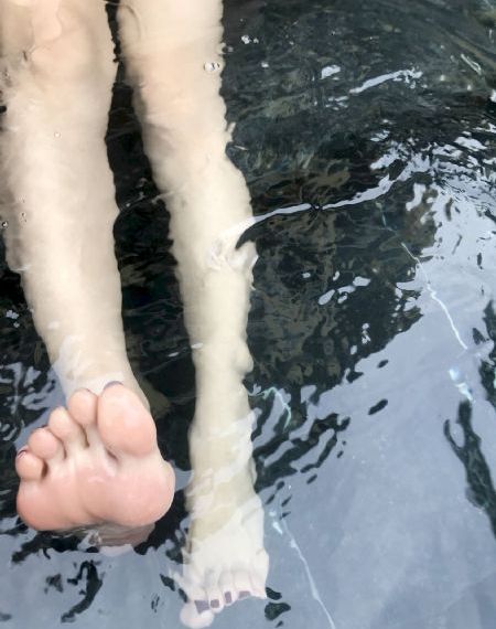 高清破外女出血av毛片q_剧情片在线观看高清