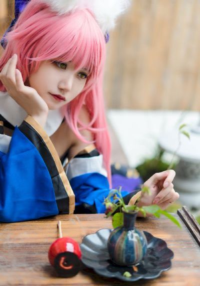 五月鲜花婷婷伊人久久_4K免费电视剧
