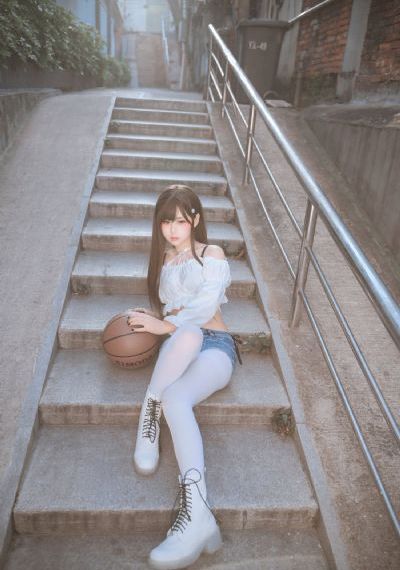 三浦步美欲求不满的人妻_蓝光免费全集观看