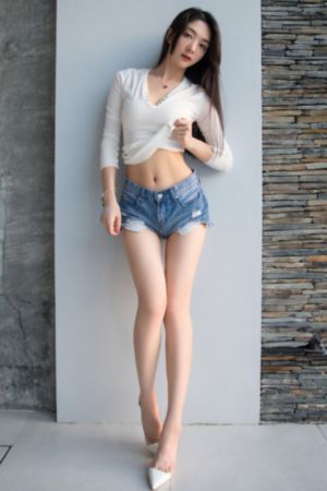 狠狠综合久久av一区二区女王_BD国语电视剧在线观看