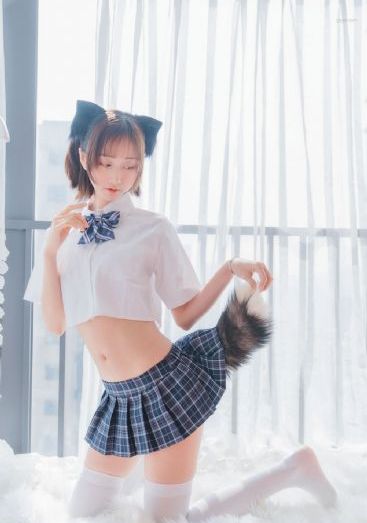 玩两个丰满奶水在线播放_4K手机在线观看
