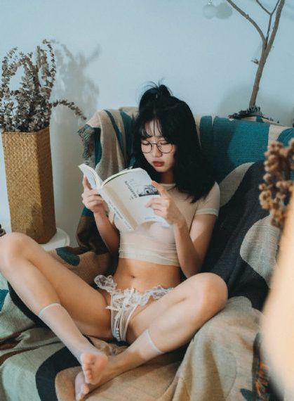 亚洲另类文学第一页_BD韩语免费在线播放