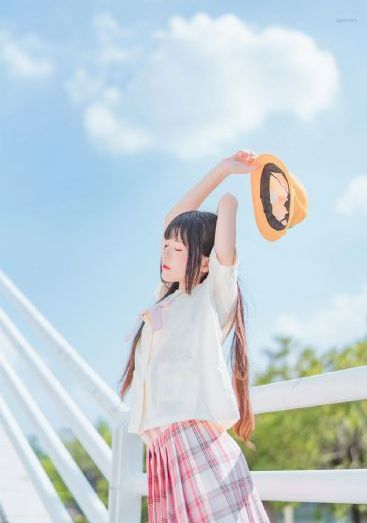 五月天伊人激情视频_超清韩国电影在线观看
