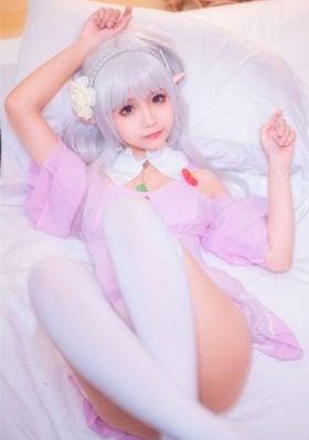 国产亚洲青草蜜芽香蕉精品_DVD神马影院在线
