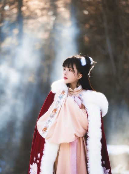 欢欢asmr_十万网红美女美酱