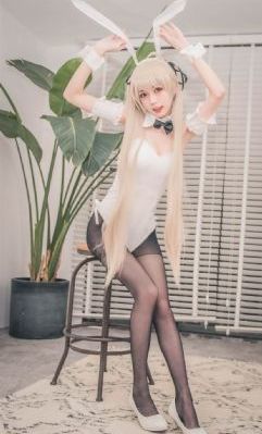 欧洲av在线播放_高清完整视频
