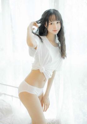 亚洲人妖系列在线播放_HD免费观看超清
