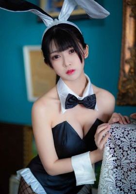 用力干骚逼_4K动漫免费观看